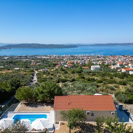 Private Villa Golden Hour With A View Of Split Area Kaštel Sućurac Kültér fotó